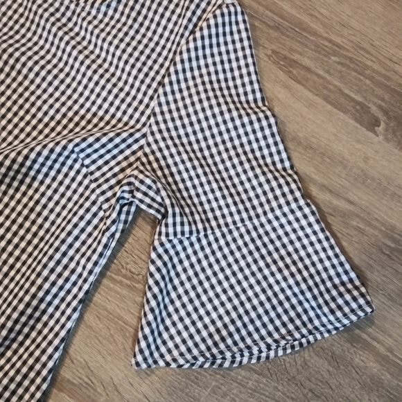 Boohoo Dress - Picture 3 of 5